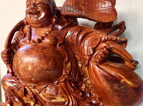 Di lặc cầm quạt - Nu Hương - 74x60x40